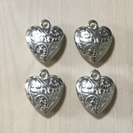 ANTIQUE SILVER DESIGN HEART CHARM PARTS