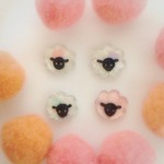 ほこほこひつじピアス(Valentine)
