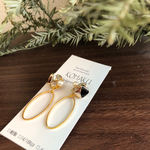 アンティークボタンのビジューピアス（イヤリング）ブラックスクエア