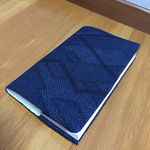 着物リメイク 濃紺幾何学 ブックカバー(新書用)