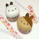 『野うさぎのはりやま　◆モカうさぎ』　フェルト　ピンクッション　針山