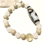 自分的に気に入っている白睡蓮花天珠ブレスレット！