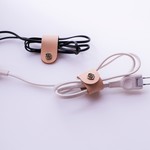 【試作品価格】　太いコード向け クリップ　２個セット　ヌメ革　ナチュラル