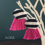 宝石フリンジピアス(ボーダー×ピンク)