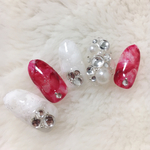 スワロフスキー♡REDマーブルネイル