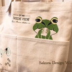 カエルのトートバッグ生成り①