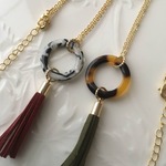 べっ甲リングタッセルロングネックレス【２個以上購入で送料無料】
