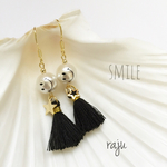 smile star タッセルピアス