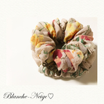 spring flower bouquet