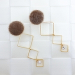 フェイクファーとスクエアピアス(2Way)