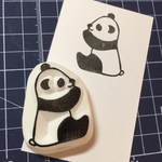 【消しゴムはんこ】横向きパンダちゃん