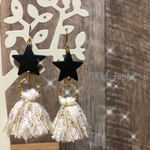  流れ星ショートタッセルピアス（ブラック）