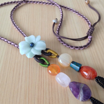 【chiko8kei様 ご予約品】存在感のある翡翠のお花（大）のロングネックレス（あやめ色×茶褐色）