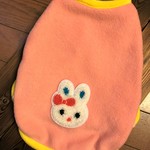 犬・フリース防寒ルームベスト　首30・胴48・着丈32　うさちゃん