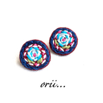 花柄刺繍ピアス