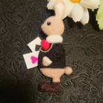 うさぎブローチ 