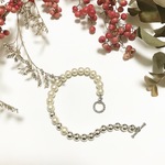 Metallic bracelet