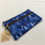 【送料無料】ポーチ タイプ 通帳ケース 雪の森 結晶柄 マルチケース
