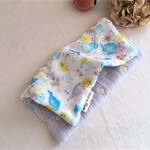 8重ガーゼ大判ハンカチ*水彩色colorカラフルインコたち*blue