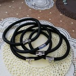 金具付のヘアゴム５本セットシルバーカラーわ