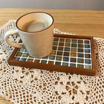 アースカラーのタイルトレー