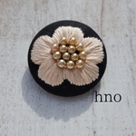 刺繍★クルミボタン★ヘアゴム