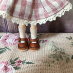 ミディブライス　 茶色のストラップシューズ　革靴　ミニチュア