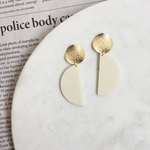 metal&half moon earring
