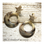 星×ホワイトべっ甲デザイン✨ピアス/イヤリング
