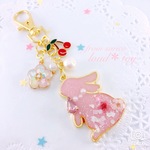 お花とキラキラ うさぎ キーホルダー チャーム