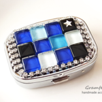 星swarovski＆ガラスタイル ** ピルケース＊小物入れ＊ 