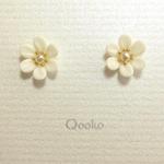 ガラスの花　（ホワイト・ハナビラ６枚）　※ご予約品