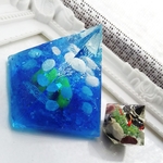 ☆12様専用ページ☆レジンアートペイント☆3D絵画☆クラゲちゃんピラミッド型オブジェ&ミニ金魚ちゃんオブジェ