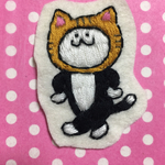 猫のかぶりもののねこのワッペン