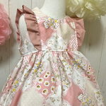 お花畑の肩フリルワンピース