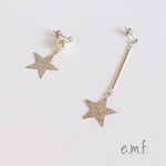 【シルバー】星のアシンメトリーピアス・イヤリング