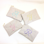 【再販×7】イニシャル。刺繍フラット ポーチ