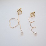 乙女ハートイヤリング【ピアス変更可能】