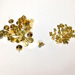 平皿8mmピアス (100ヶセット ．キャッチ付 ) - ゴールド
