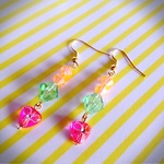 カラフルピアス