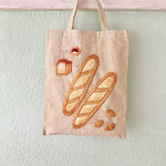 こんがりパンの 羊毛刺繍トート