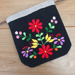 ハンガリー刺繍  ＊  お花の巾着