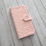   春色ベビーピンク♡手帳型 アラン模様風ニット iPhoneケース