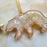 ◇1500再販　🌜✨ムーンストーンの白くま・お月さまのネックレス🐻🌟（ペンダント）