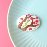 梅にうぐいすブローチ 刺繍ブローチ ヘアゴム 帯留め  オーバル型