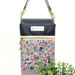 スマホポーチ   プティフルール♡ネイビー