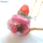 苺たっぷりStrawberry Macaron ネックレス 
