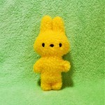 モコうさ・イエロー