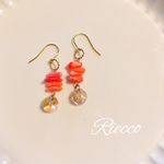 スワロフスキーとサンゴのピアス