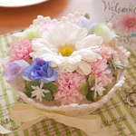 春色の花かごとテーブルセンター＊若草色のパリ